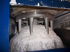 vertical accumulator silica dust