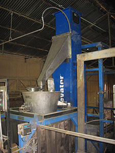 brick and sand vertical conveyor